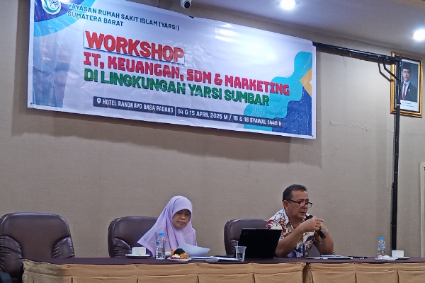 Workshop IT, Keuangan, SDM dan Marketing di Lingkungan Yarsi Sumbar