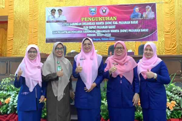 Pengukuhan Ketua Gabungan Organisasi Wanita (GOW) Kab. Pasaman Barat